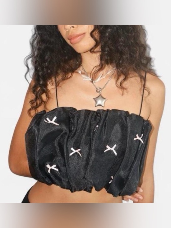 Lisa Says Gah Tops - Lisa Says Gah Black Satin Cropped Top with Pale Pink Stitching